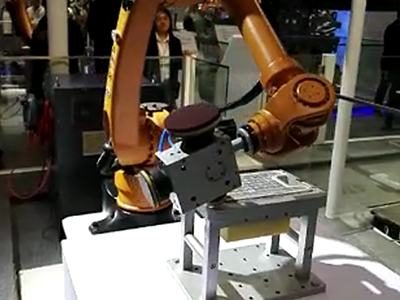 機械手筆記本外殼打磨